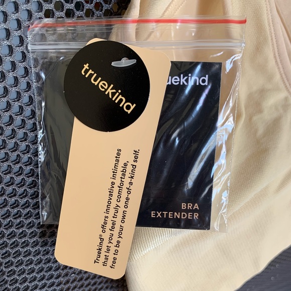 3x Shapermint Wireless Bras - Picture 3 of 6